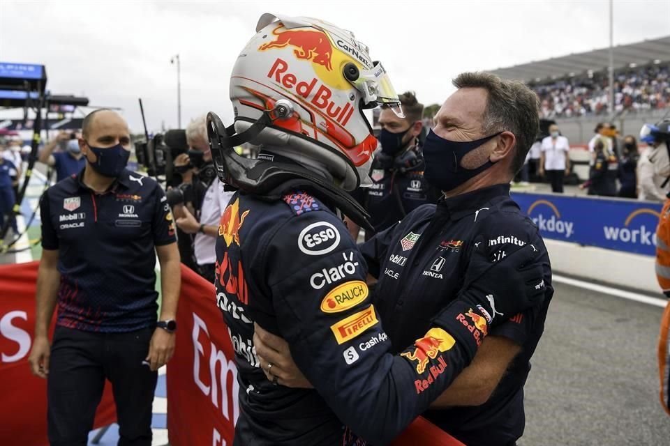 Christian Horner también felicitó a Max Verstappen por la gran carrera que hizo.