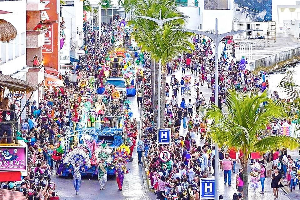 Si formarás parte de las carnestolendas de Cozumel, Mazatlán o Mérida, combina los festejos con estas visitas y excursiones.