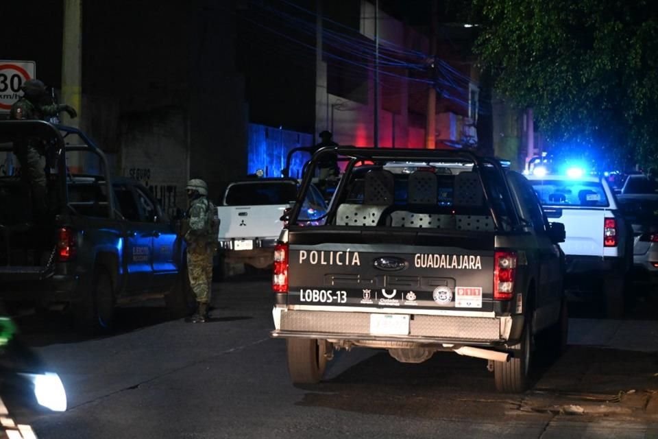 Tras llegar de una fiesta con su esposa, un hombre fue asesinado en su propia casa, en la Colonia Atlas, en Guadalajara.