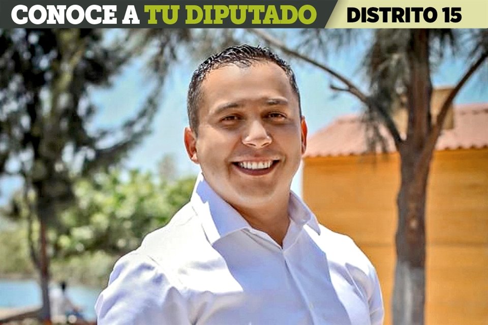Juan Luis Aguilar García, diputado local electo de MC por el Distrito 15.