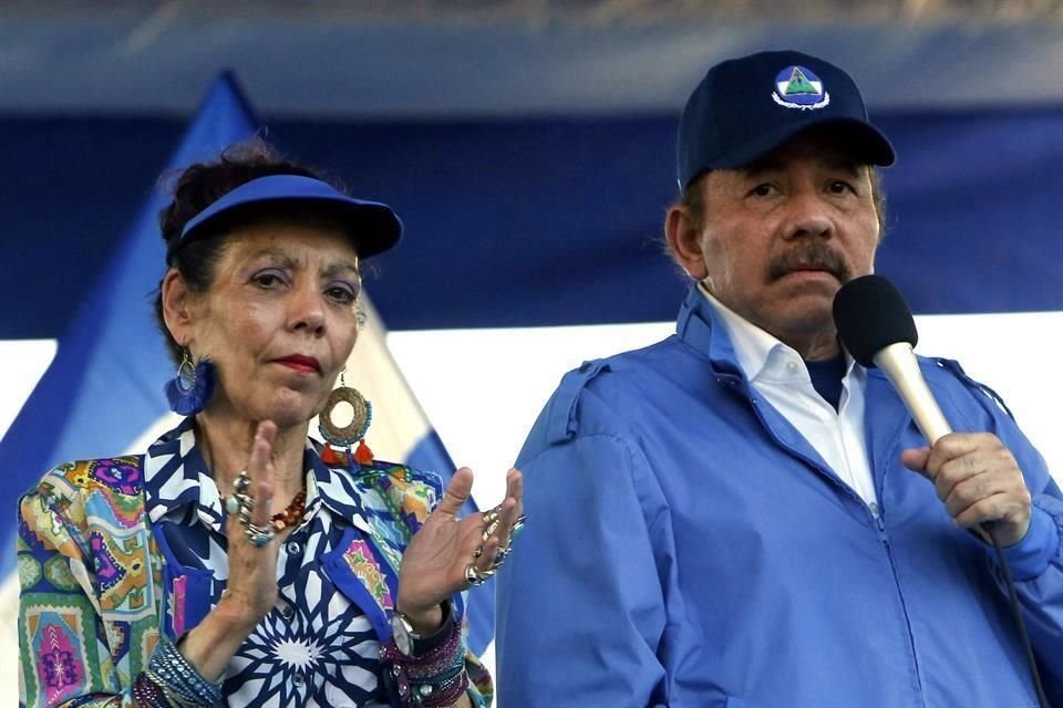La UE sancionó a la Vicepresidenta de Nicaragua, Rosario Murillo, y a siete otros funcionarios por violación de derechos humanos.