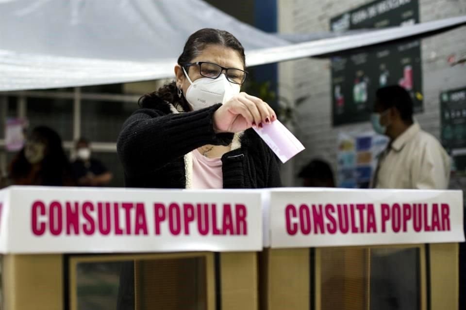 En la Ciudad de México salió a votar el 10.3 por ciento de los capitalinos.