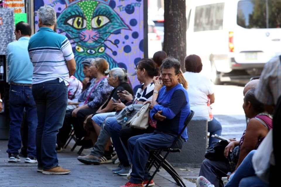 En la ZMG operarán los domingos módulos para inscribirse al programa Pensión para Mujeres Bienestar, para quienes tienen 63 y 64 años.