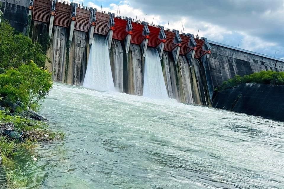 La Presa La Boca estaba ayer al 108.6 por ciento de su capacidad, con 38 millones de metros cúbicos.