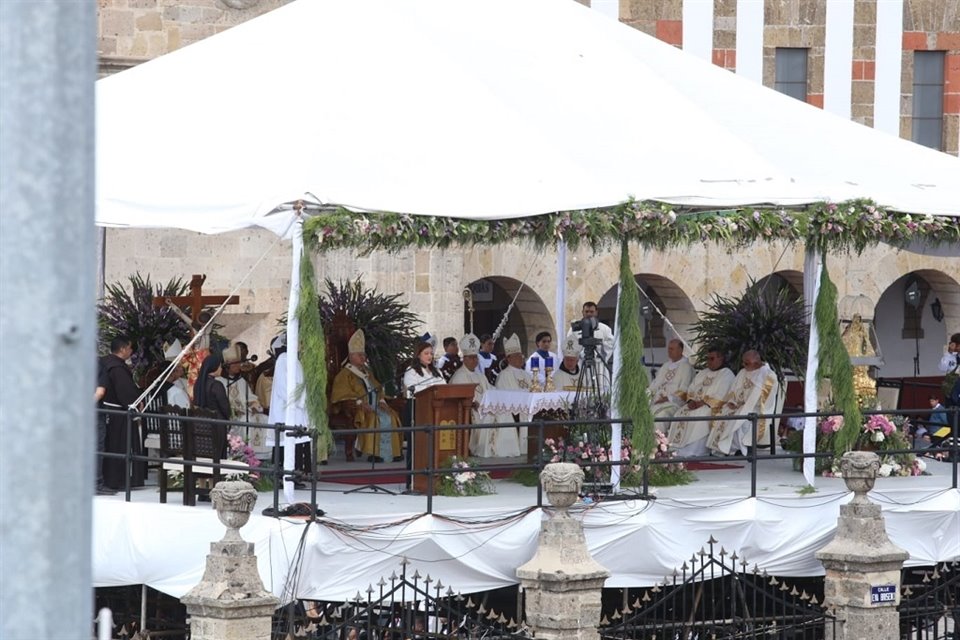 Durante la Misa de Bienvenida de la Virgen de Zapopan el Cardenal de GDL pidió destrabar la homologación de la Reforma Judicial en Jalisco.