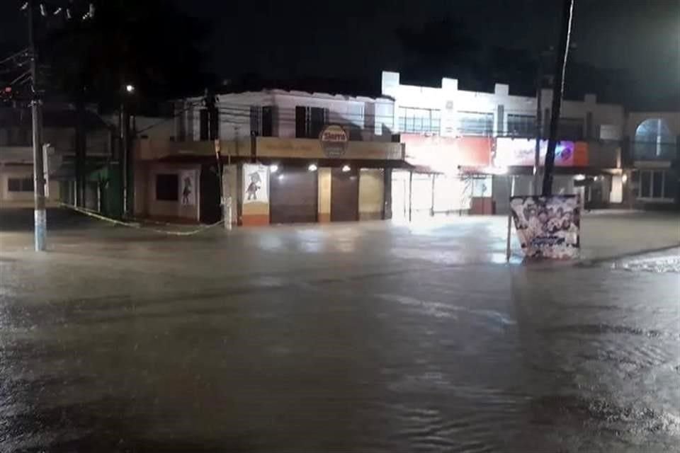 Las lluvias han dejado múltiples afectaciones en Municipios como Puerto Vallarta.