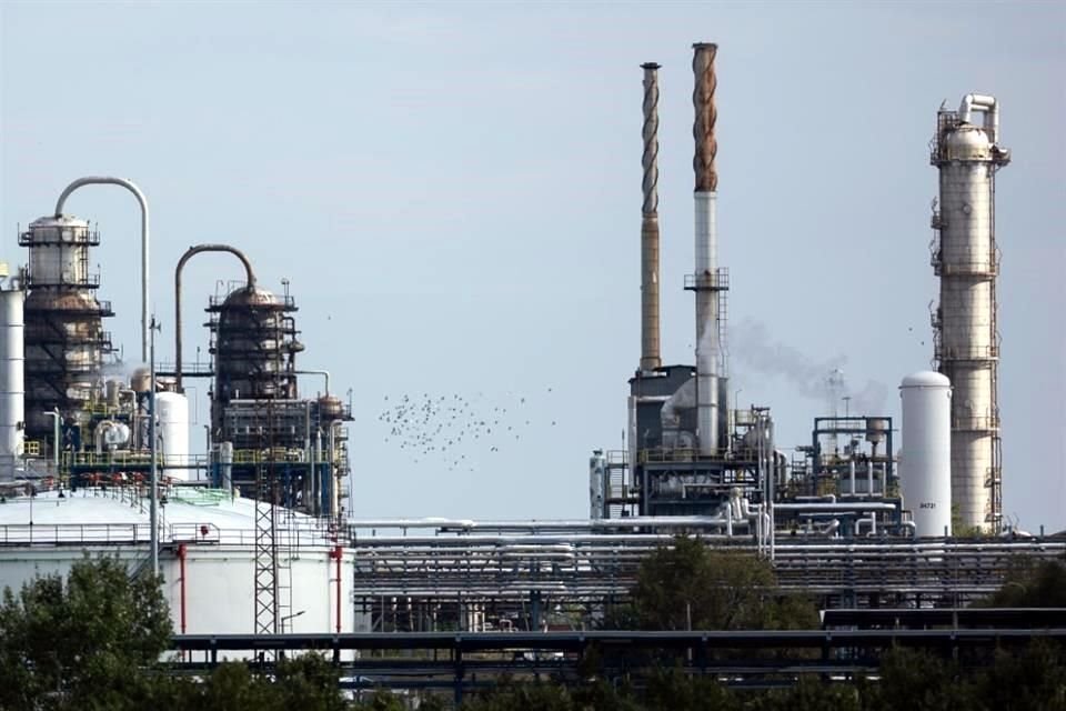 Los precios del crudo Brent y WTI terminaron a la baja.