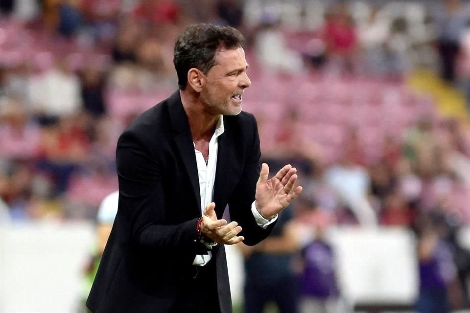 Diego Cocca mentaliza a sus jugadores de que tienen cinco finales.