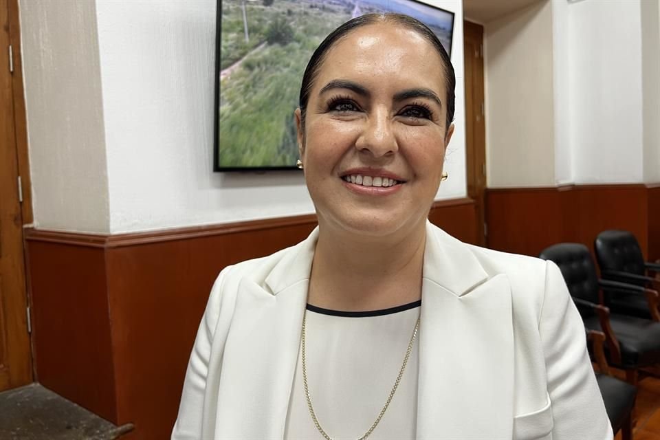Erika Adriana Cuevas Fuentes, Mayor of Encarnación de Díaz, detailed the debt that the Municipality inherited.
