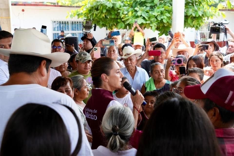 La Presidenta en su mensaje a habitantes de Pantepec.