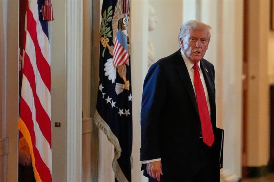 El Presidente Donald Trump llega a un evento en la Casa Blanca, el 20 de octubre del 2025.