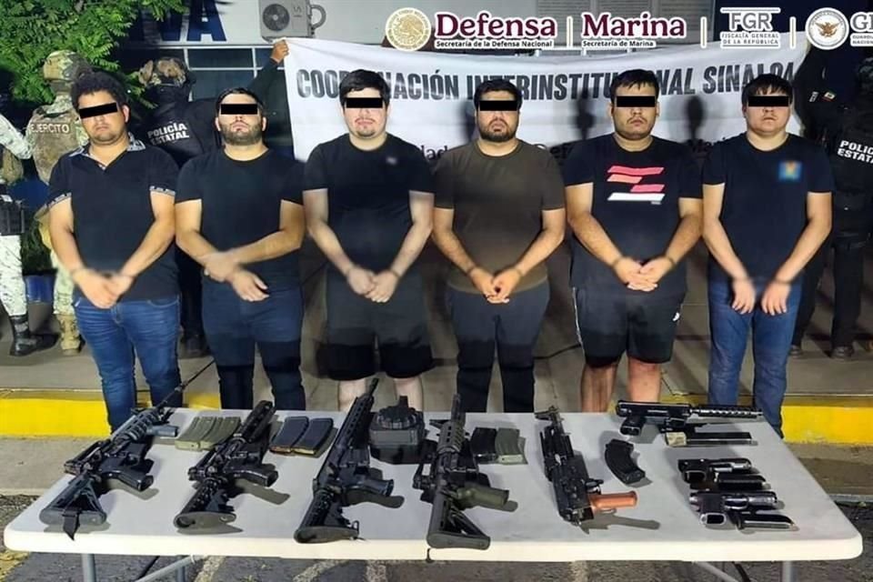 Las fuerzas de seguridad aseguraron cinco armas largas, una subametralladora, dos cortas, 12 cargadores, 150 cartuchos y tres vehículos.