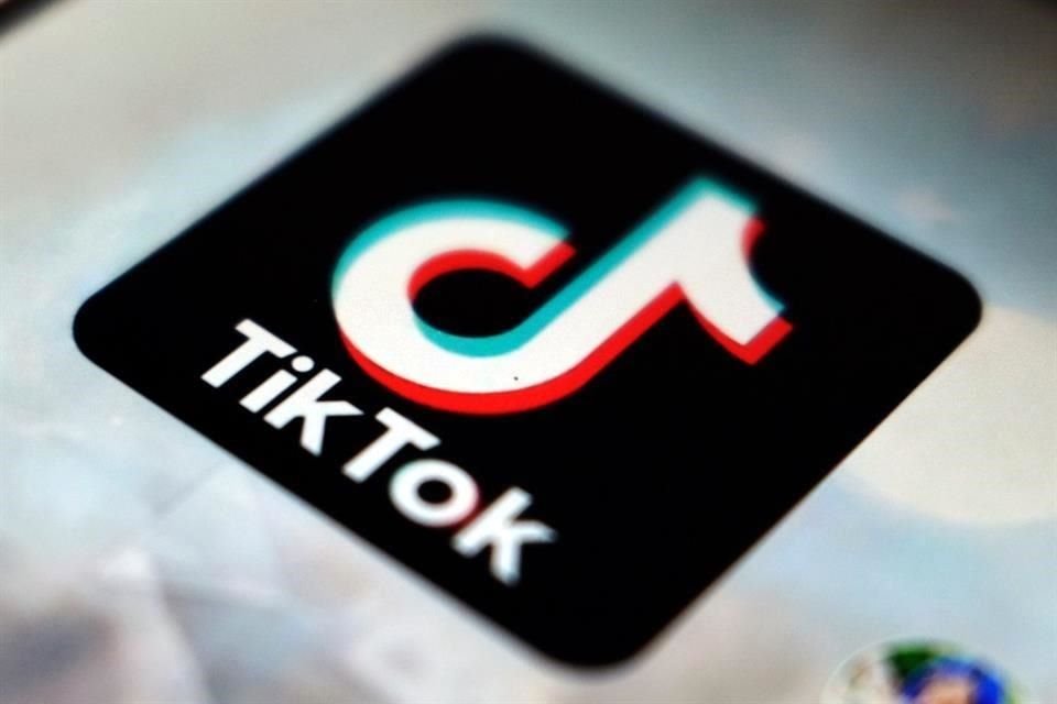 Bruselas afirmó que Meta y TikTok no están concediendo a los investigadores 'un acceso adecuado a los datos públicos'.