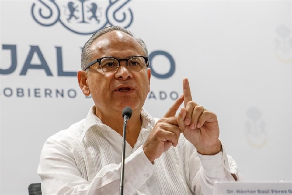 Secretario de Salud, Héctor Raúl Pérez Gómez.