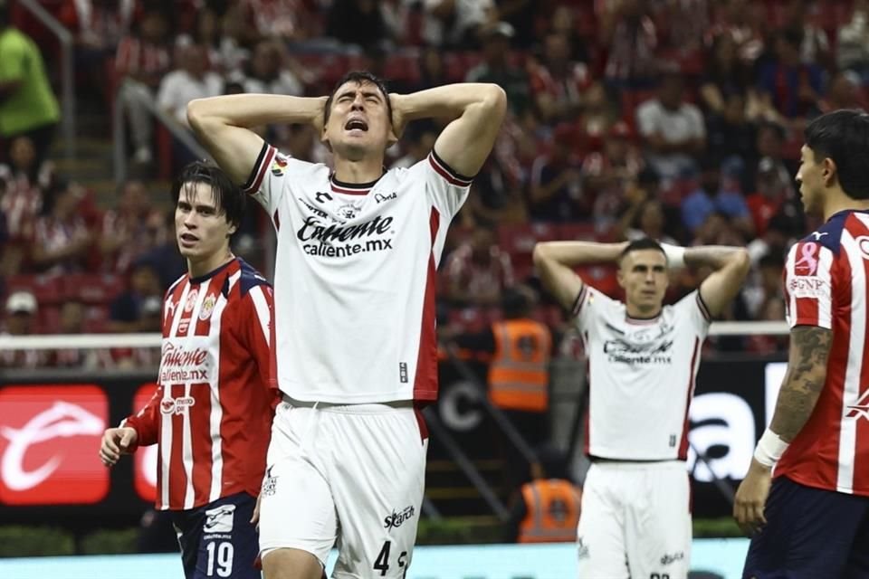 Atlas complicated its qualification for the Play-In and reduced its chances.