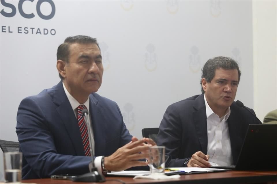 A reserva de estudios técnicos definitivos sobre aforo vehicular en López Mateos, se estima que a diario circulan por ahí 185 mil vehículos.