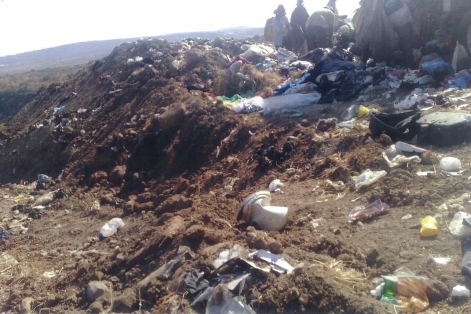 El Gobierno de Jalisco acordó con Caabsa Eagle la recuperación de los rellenos sanitarios de Laureles y Matatlán en Tonalá en 24 meses.