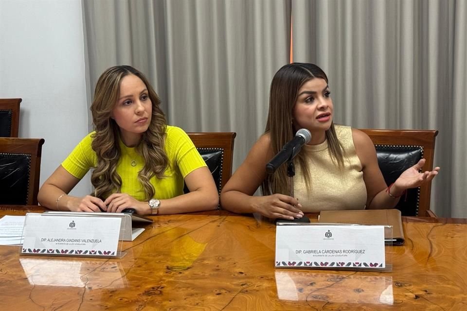 Alejandra Giadans y Gabriela Cárdenas, diputadas de MC, criticaron posible eliminación de verificación vehícular que pretende Oposición en el Congreso.