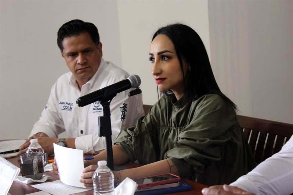 Claudia Murguía, diputada del PAN, llamó al Gobernador Pablo Lemus a acudir al Palacio Legislativo a rendir Primer Informe de Gobierno.