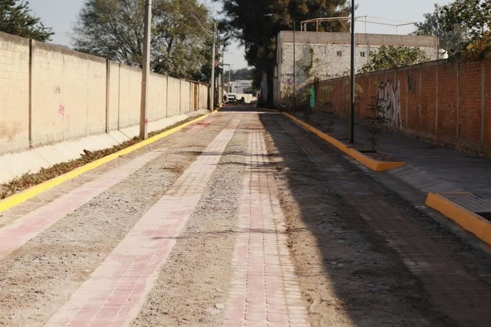 La renovación de la calle Enrique Limón Díaz, en Tlajomulco, mejorará conectividad con camino a Las Moras y bulevar Bosques de Santa Anita.