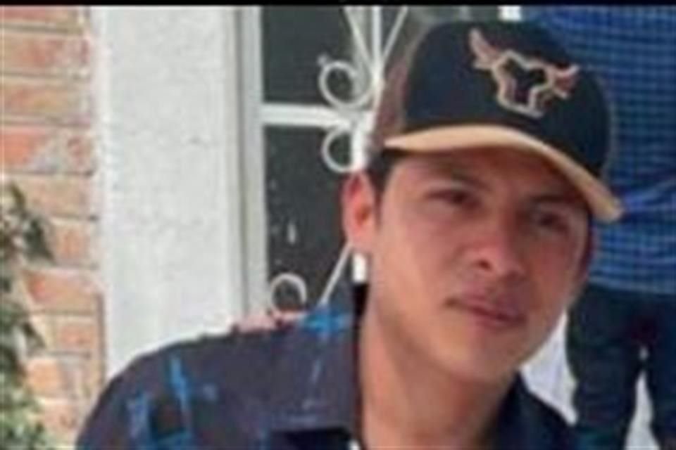 Carlos Daniel García Paste viajó desde Hidalgo a Jalisco con la promesa de un empleo, pero su familia no sabe de él desde el 19 de octubre.