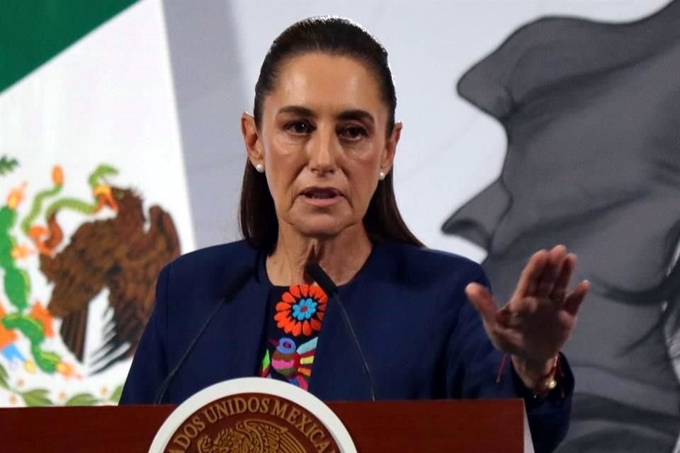 La Presidenta en su conferencia de este lunes en Palacio Nacional.