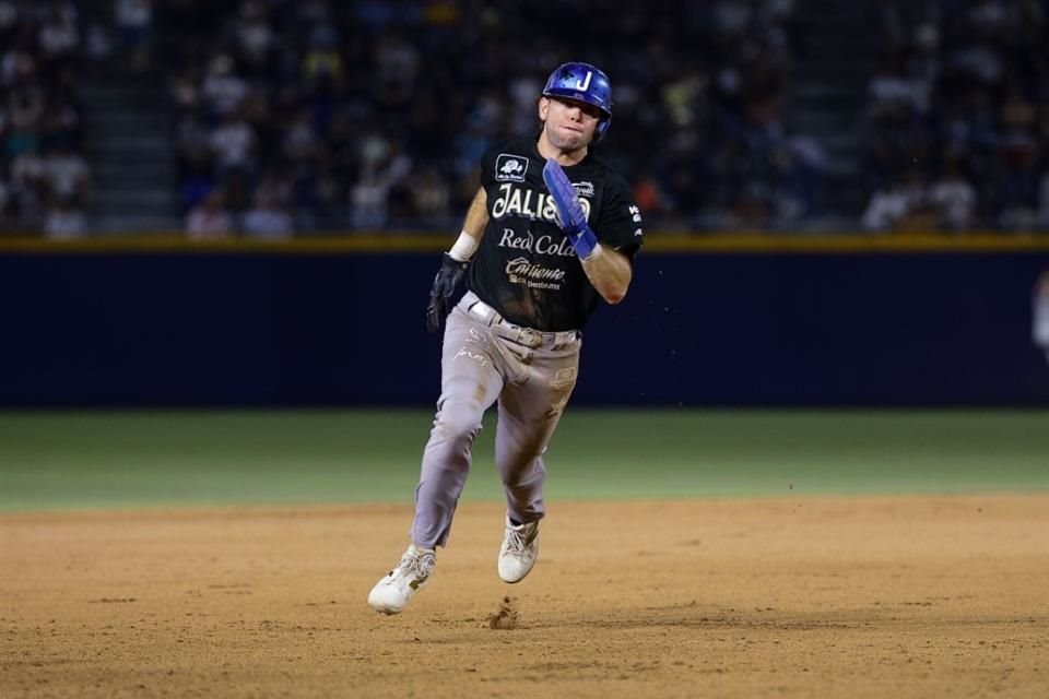 Los Charros de Jalisco acechan el primer lugar del standing de la primera vuelta.