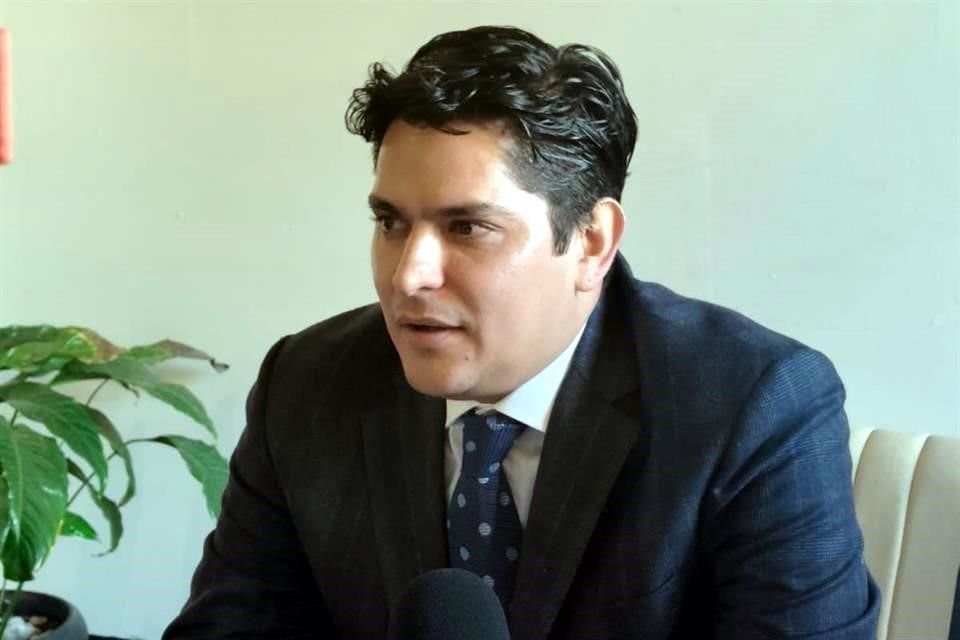 Abogado Cristian González Puig.