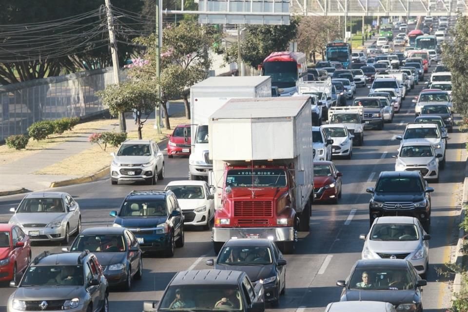 Académico plantea dosificar ingreso y salida de autotransporte de carga a la ZMG, bajo un esquema por días laborales y fines de semana.