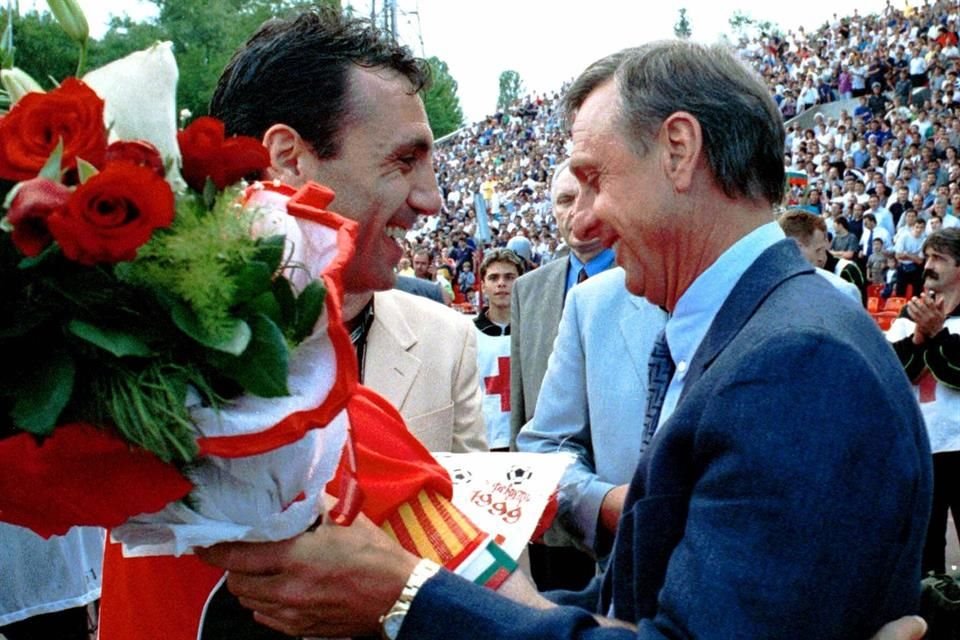 La relación entre Johan Cruyff y Hristo Stoichkov en la etapa de ambos en el Barcelona está llena de anécdotas simpáticas.